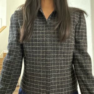 3/$27 ANN TAYLOR Size 4 Blazer